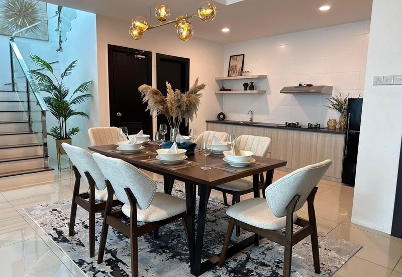 The Peak @ Bintulu Paragon