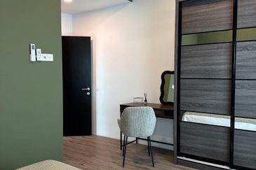 The Peak @ Bintulu Paragon