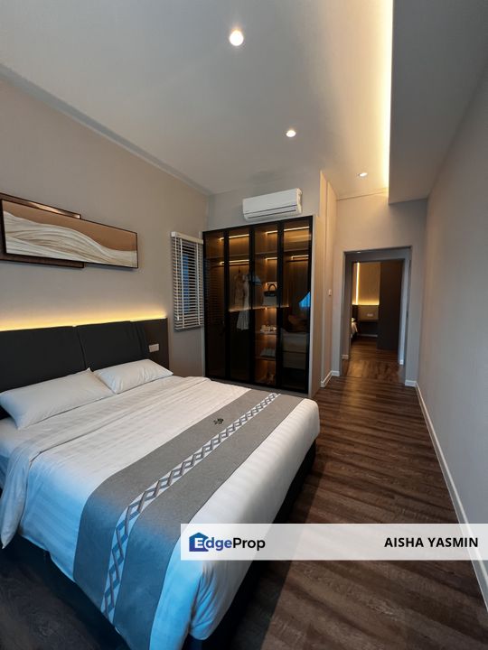 Oakland Spacious Condominium with 2 to 3 Carparks at Stapok for Sale, Sarawak, Kuching