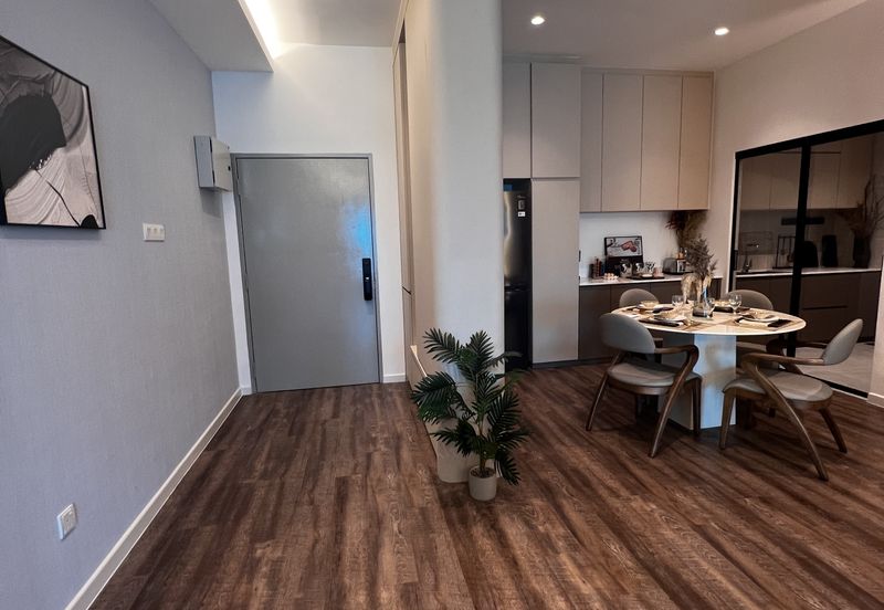 Oakland Condominium @Stapok