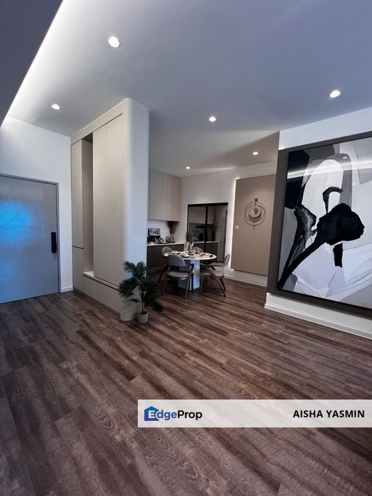 Oakland Spacious Condominium with 2 to 3 Carparks at Stapok for Sale, Sarawak, Kuching