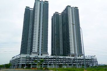 Aurora Residence @ Lake Side City