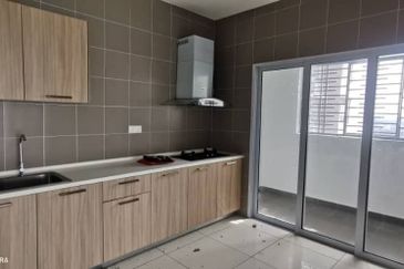 Aurora Residence @ Lake Side City