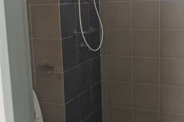 Aurora Residence @ Lake Side City