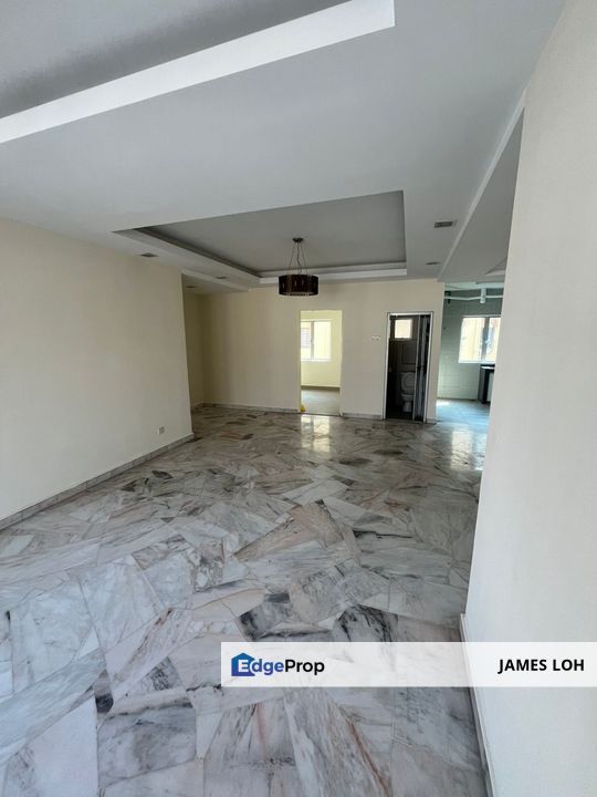 Goodyear Court 3 - New paint & Renovated unit for Sale, Selangor, USJ