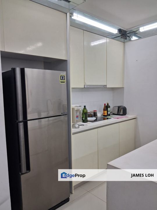 Tropicana Avenue - Fully Furnished Unit Facing Pool for Rent, Selangor, Tropicana