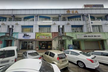 Subang jaya, Subang Jaya USJ 21, Main Place Intermediate Shop for sale