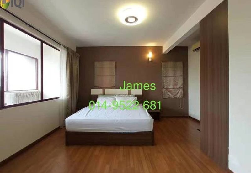 Golden Coast Condominium