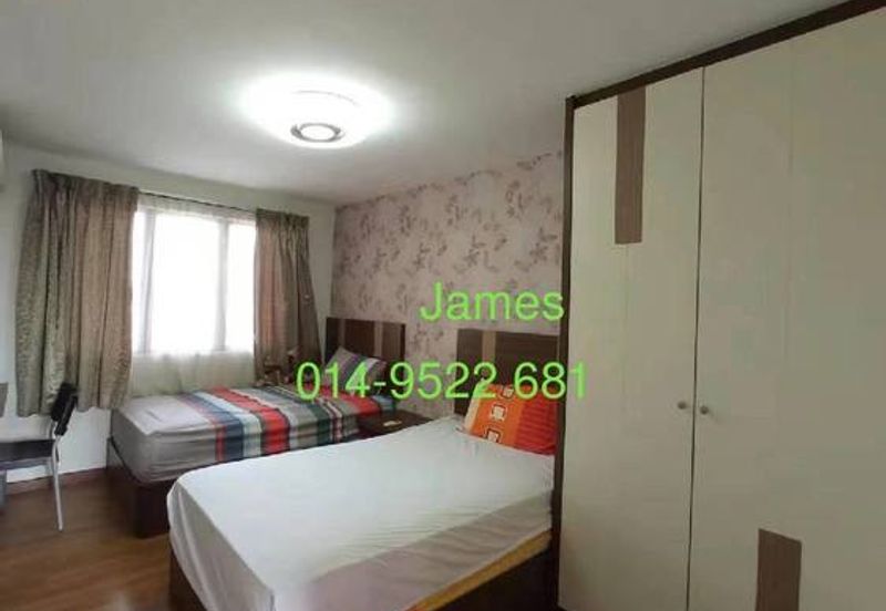 Golden Coast Condominium