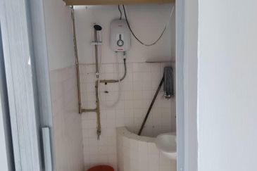 TAMAN BUKIT SENJUANG