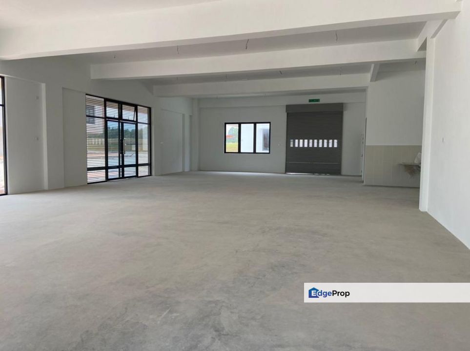 Face Main Road, Impian Prisma, Alam Impian, Kota Kemuning, Selangor, 