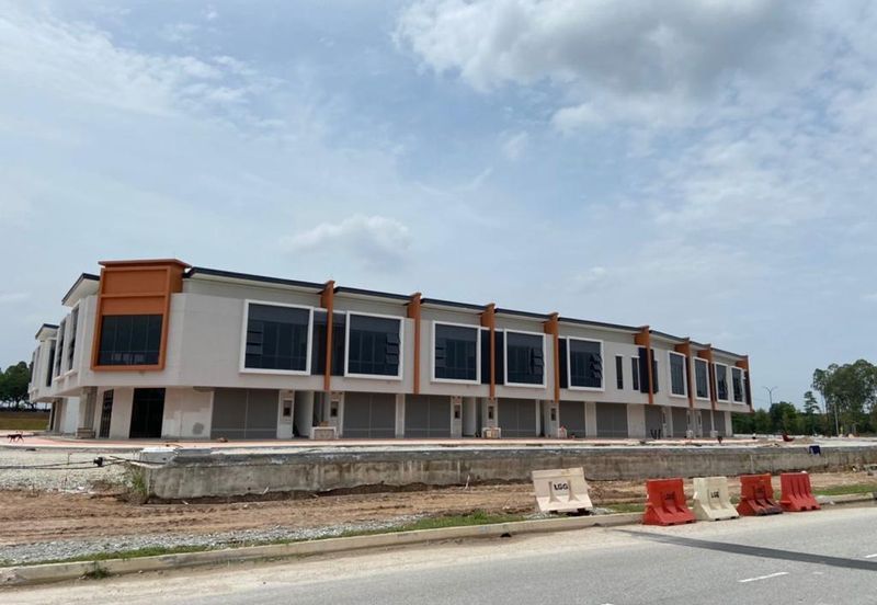 BEST LOCATION, FIRST FLOOR Face Main Road, Impian Prisma, Alam Impian, Kota Kemuning