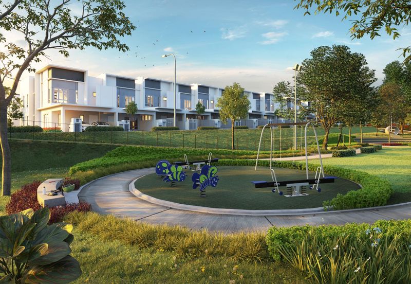 Seremban 2 Tingkat Rumah Baru - 15min ke Station Komuter Terdekat dalam waktu puncak