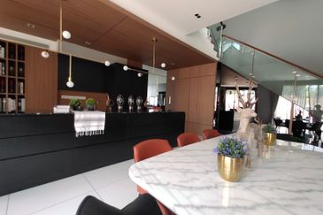 Seremban 2 Storey Bungalow Resort Villa next to NS Largest Country Club