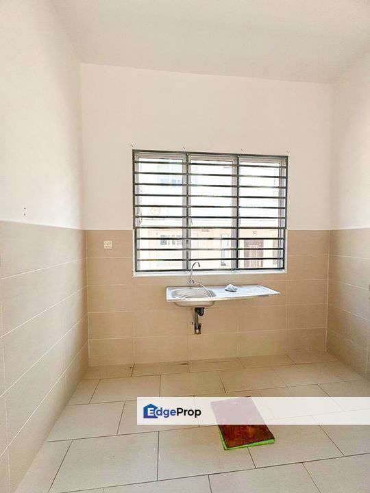 Seremban 2 Storey House Forest Heights Senawang, Negeri Sembilan, Seremban