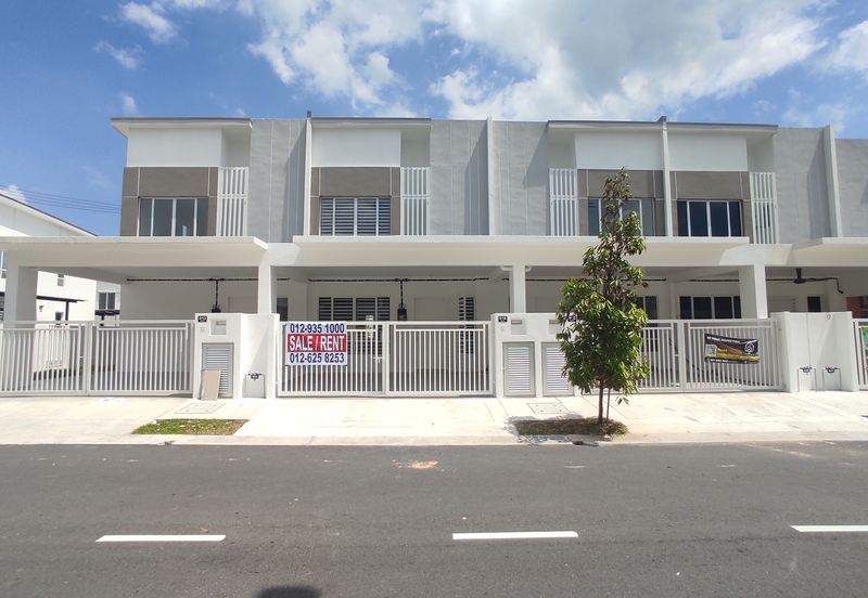 [FOR RENT] BRAND NEW 2 STOREY Irama Laman Tiara Sendayan Resort Residence