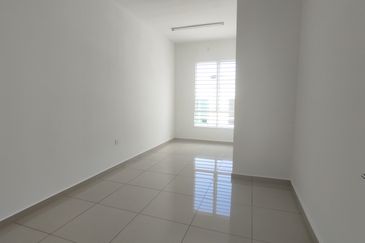 [FOR RENT] BRAND NEW 2 STOREY Irama Laman Tiara Sendayan Resort Residence