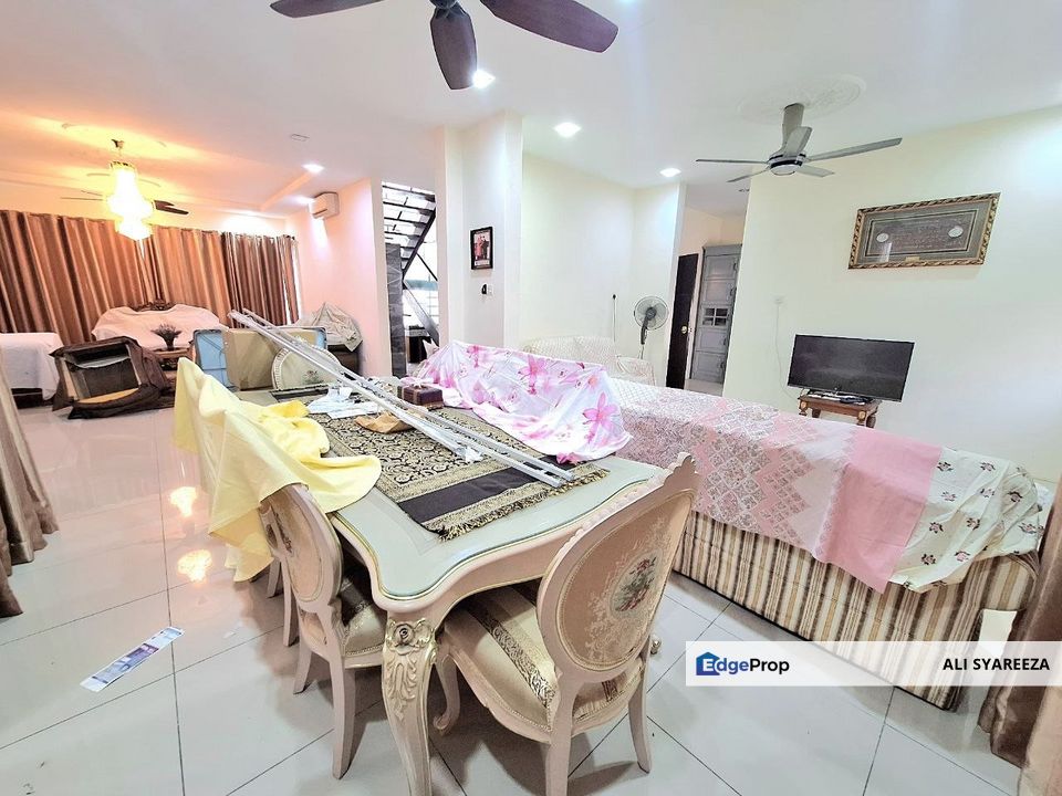  Banyan Close Bandar Bukit Mahkota Bangi 2 storey Bungalow for sale, Selangor, Bangi