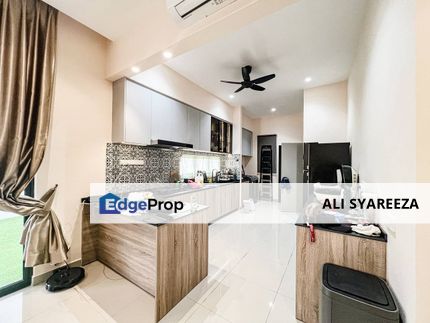 Sejati Lakeside Cyberjaya Double storey Semi Detached NON BUMI for sale, Selangor, Cyberjaya