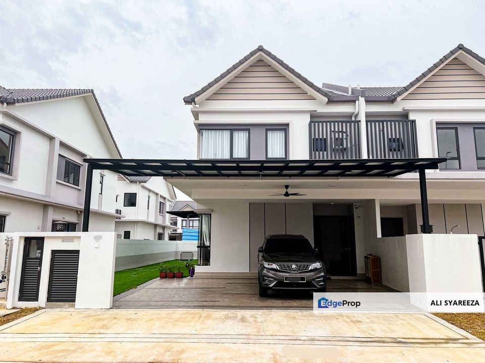 Sejati Lakeside Cyberjaya Double storey Semi Detached NON BUMI for sale, Selangor, Cyberjaya