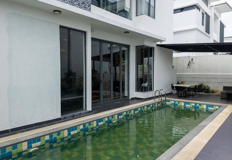 Casa Sutra, Alam Nusantara