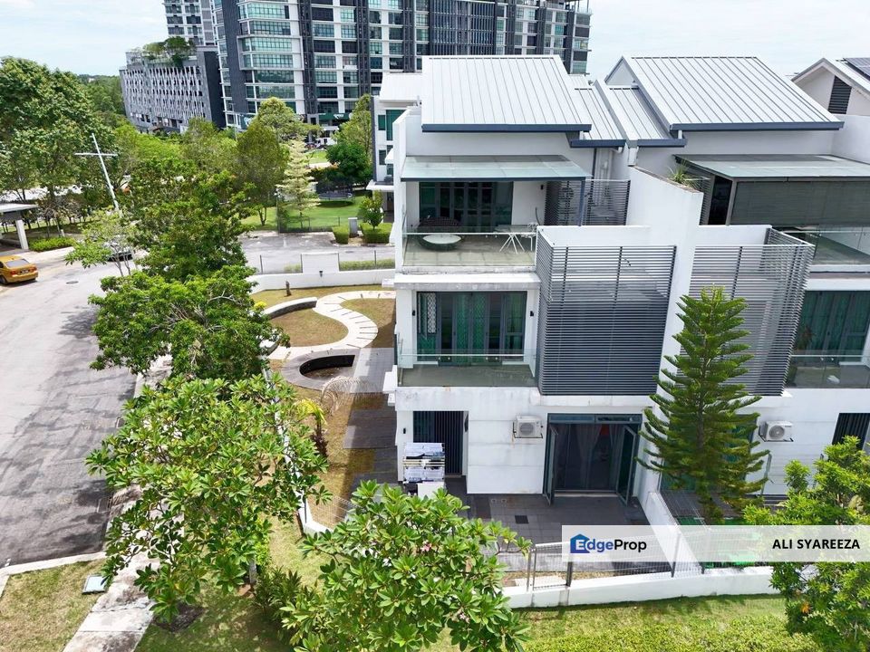 Sejati Residence Cyberjaya 3 storey terrace for sale, Selangor, Cyberjaya
