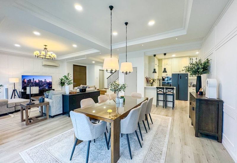 Lucent Residence @ twentyfive.7