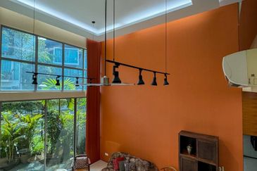 Symphony Hills Schumann