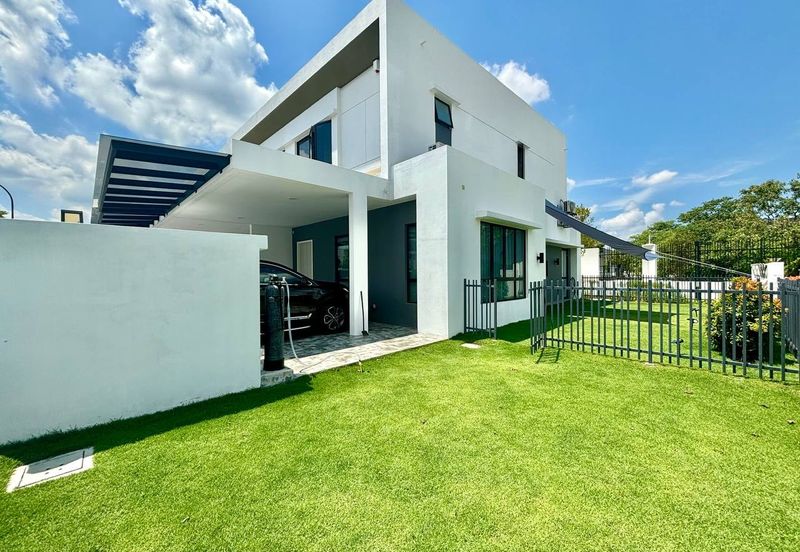 Sencilia @ Eco Sanctuary