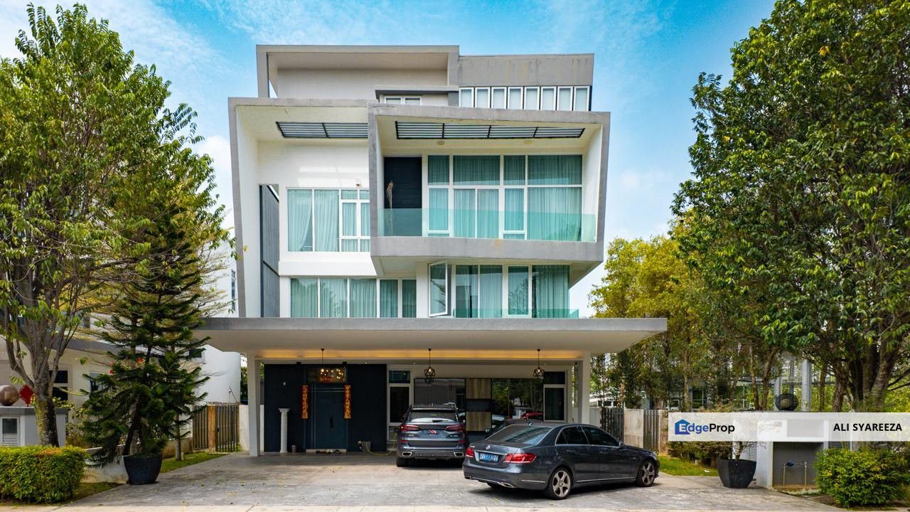ASPEN Garden residence Cyberjaya 3.5 storey Bungalow house for sale, Selangor, Cyberjaya