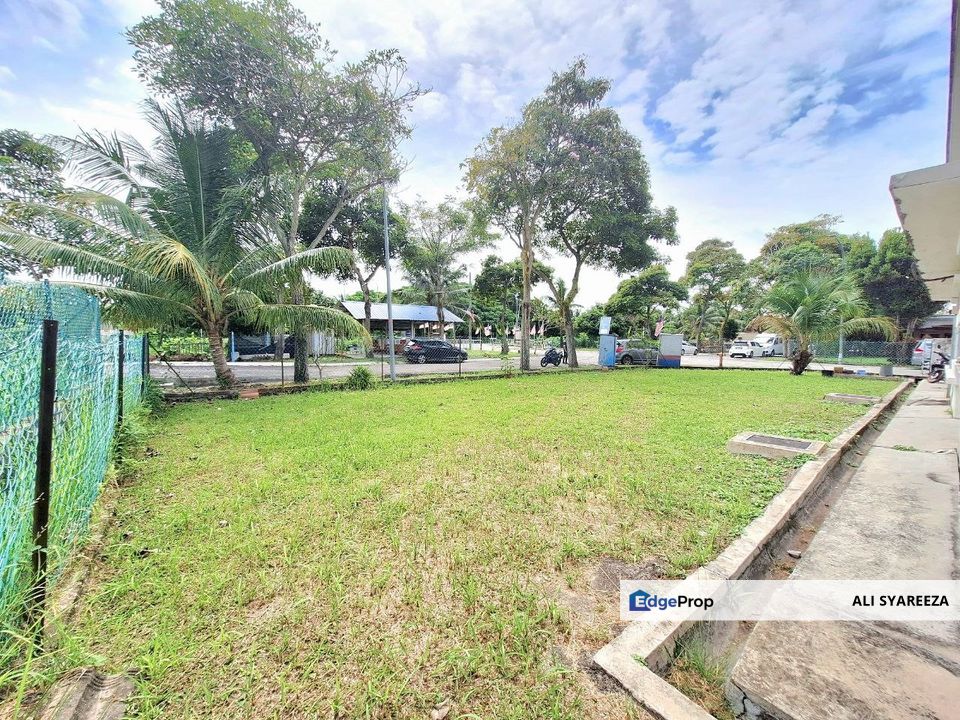 Kampung Lombong Seksyen 29 Shah Alam 2 Storey Semi Detached house for sale, Selangor, Shah Alam