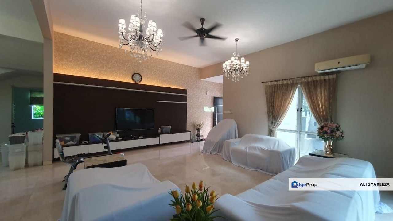 Laman Seri SEKSYEN 13 Shah Alam Triple storey Bungalow house for sale, Selangor, Shah Alam