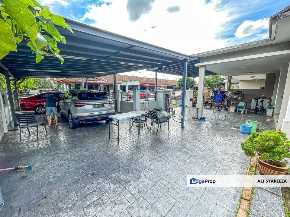 Bandar Mahkota Banting 1 storey terrace house Endlot for sale, Selangor, Banting