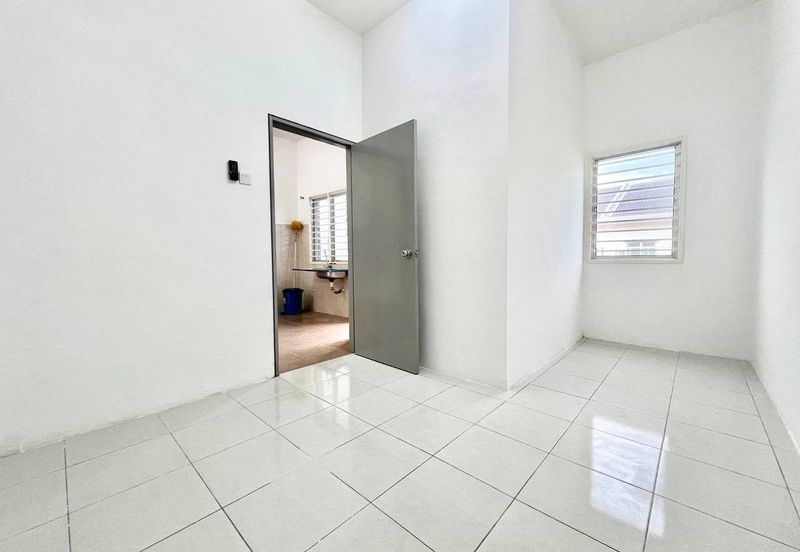 Bandar Baru Salak Tinggi