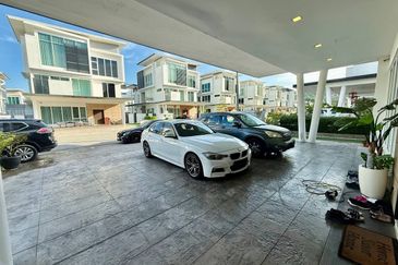 Jacaranda Garden Residence