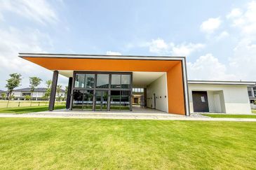 Freesia Residences @ Tropicana Aman