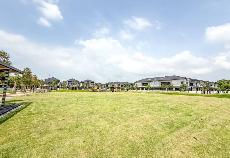 Freesia Residences @ Tropicana Aman