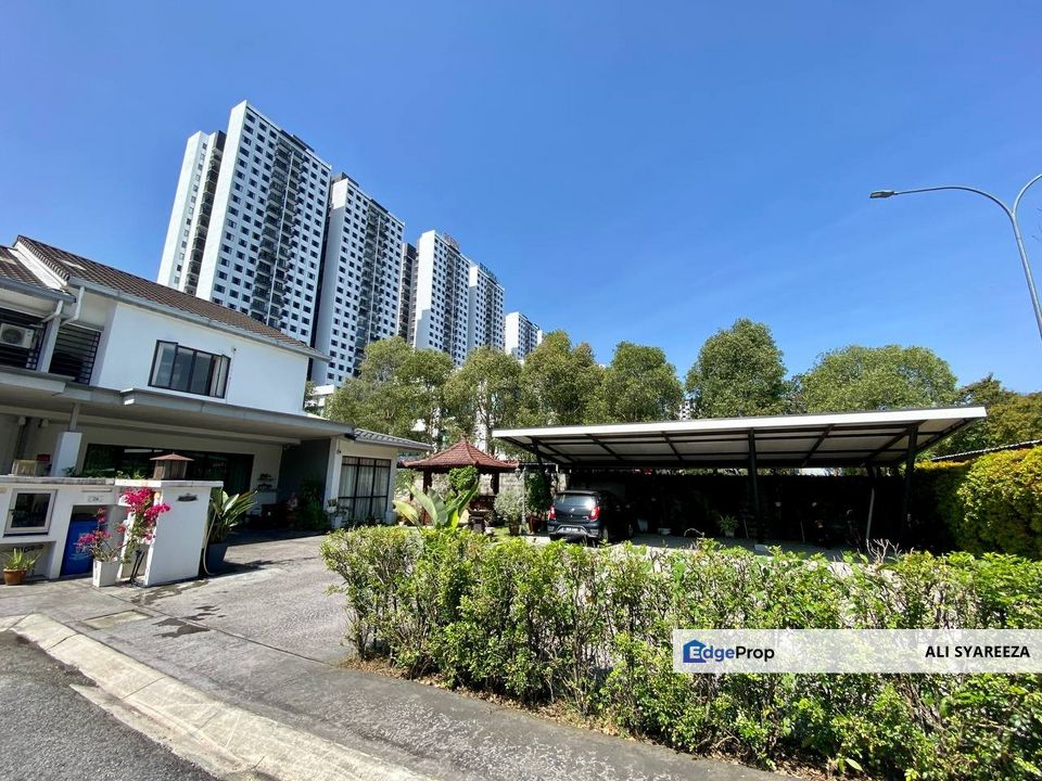 PADANG JAWA Seksyen 16 Shah Alam Two and half storey terrace house for sale, Selangor, Shah Alam