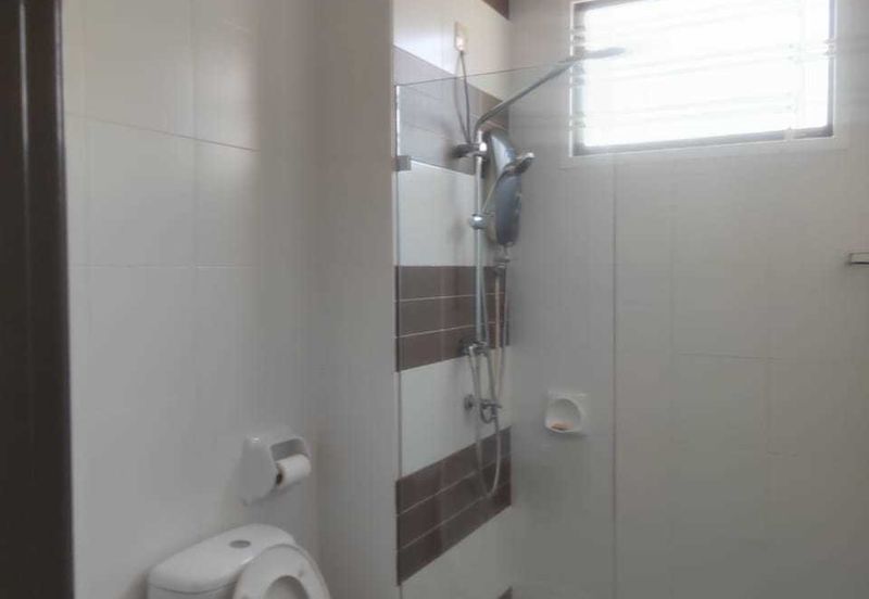 Freehold Double-storey House in Bandar Puteri Klang For Sales