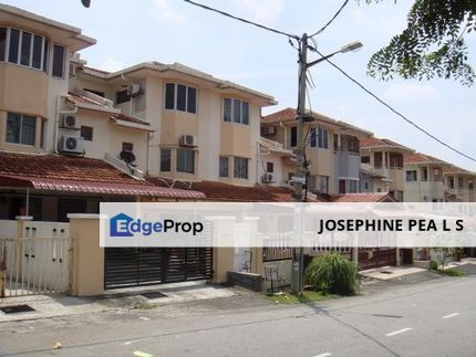 Bandar Putra Permai, Seri Kembangan 3 Storeys Terrace House For SALE, Selangor, Seri Kembangan