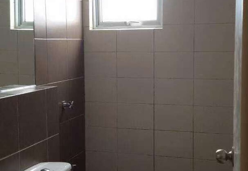 Midfields Condominium