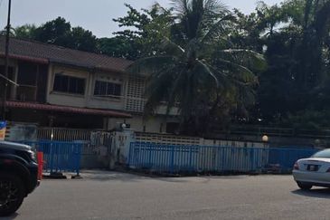 Happy Garden (Taman Gembira)