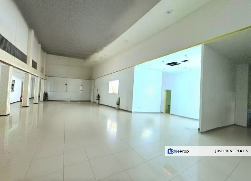 Selayang Pasar, Facing Main Road At Jalan Besar | Detached Factory  For Rent, Selangor, Selayang