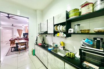 Cradleton @ Eco Majestic