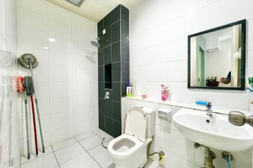 Cradleton @ Eco Majestic