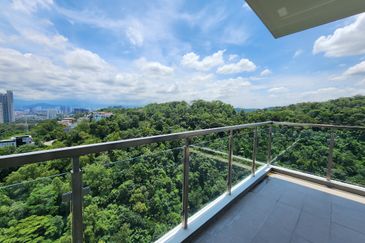 [ 永久地契，吉隆坡绿色深林环境 ] Hampton Height Damansara @ Country Heights Damansara KL