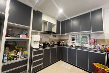 D'Piazza Condominium