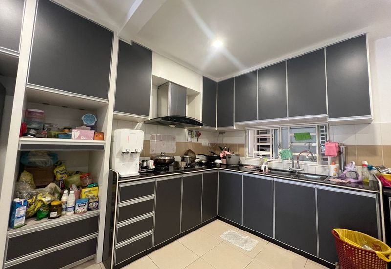 D'Piazza Condominium