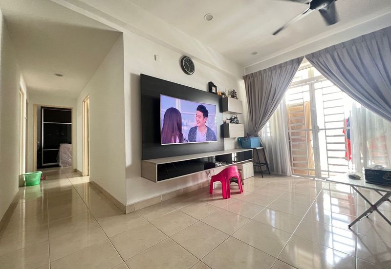 D'Piazza Condominium