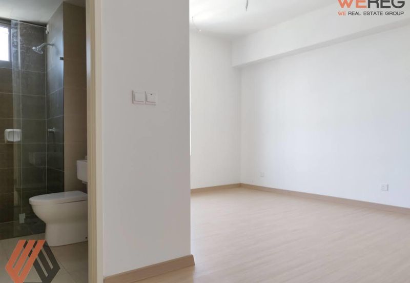 Gravit8 @ Klang South